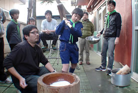 もちつき